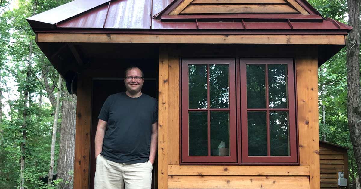 Man Saves $100,000 in 7 Years Living in a Tiny House, Plans to Retire at 40